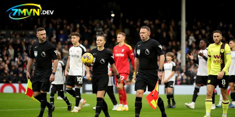 Soi kèo Fulham vs Burnley trong giải Ngoại Hạng Anh 2026